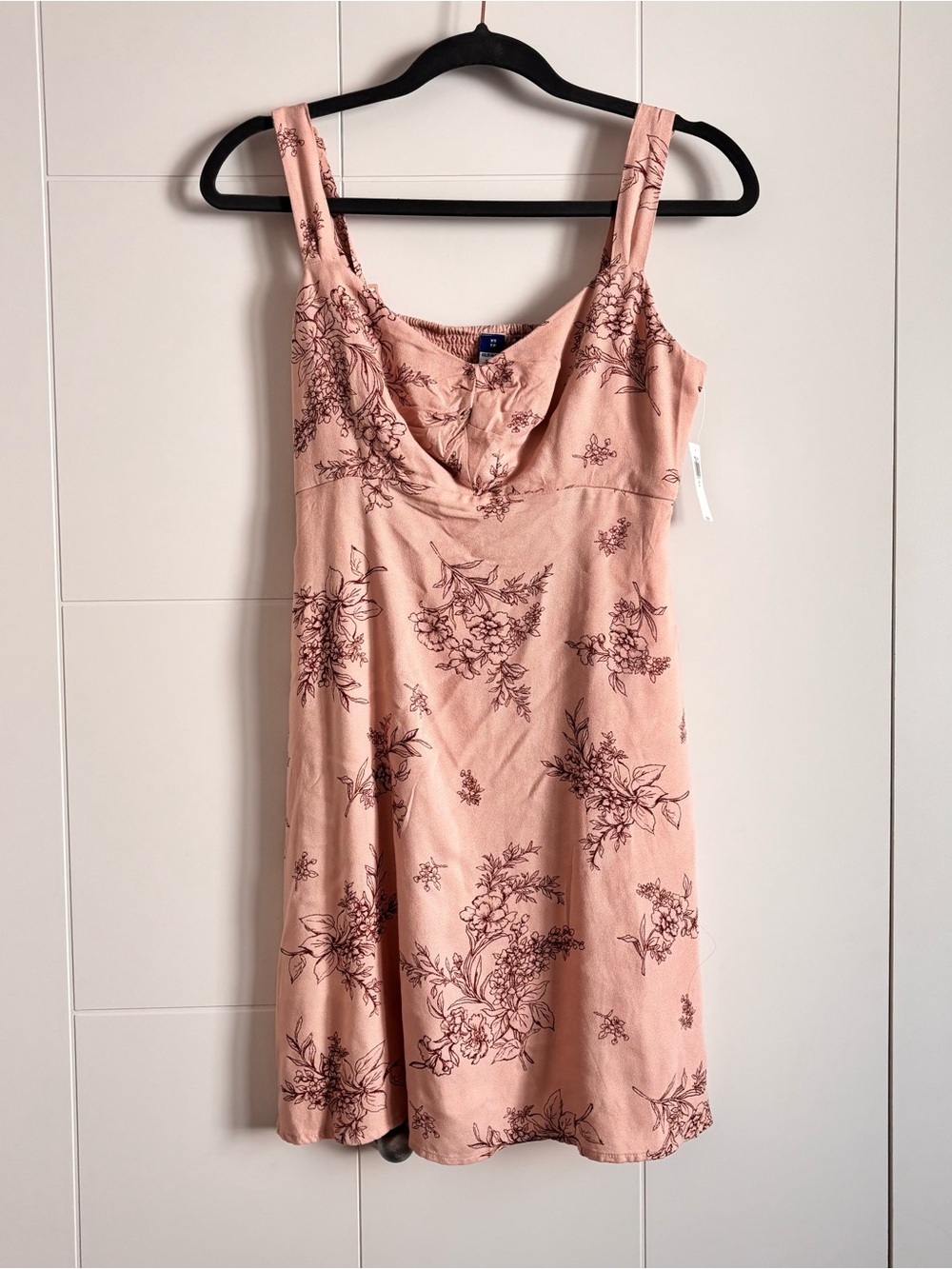 3/$45 Old navy Floral Pink minidress